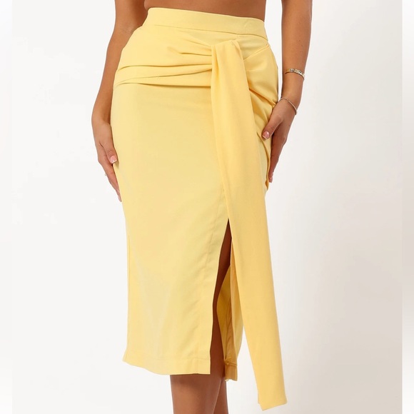 Zanita Set
SNDYS - Picture 10 of 13